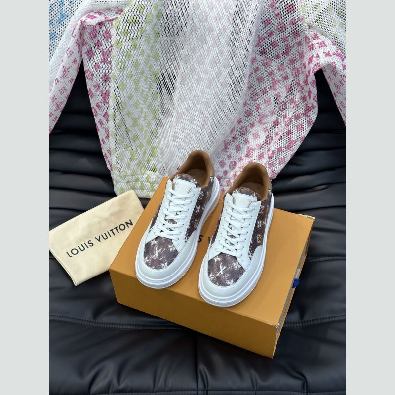 l**is V*t*n sneakers